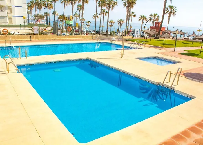 Aloha Playa Apartment With Panoramic Sea View And Pools